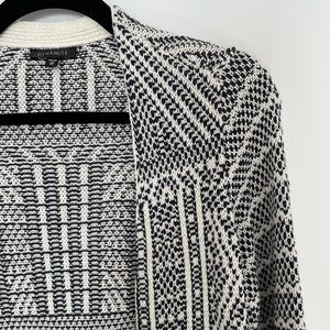 ‼️SOLD‼️ Like new! Dynamite Cardigan Navy and Cream